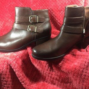 New!  Clarks – Women’s Ankle Boot, Brown, leather, Size 12, Heel 2.5”